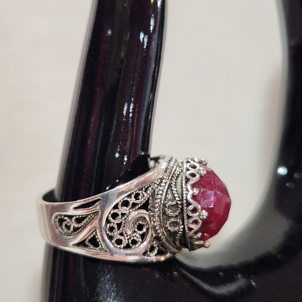 Dgs Silver Ruby Ring - image 6